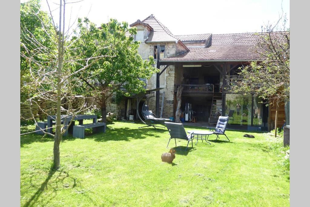 Le Coeur Du Lys Villa Chissey-les-Macon Exteriör bild
